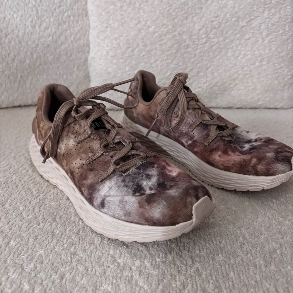 NOBULL Earth Tie-Dye Runners M 7 W 8.5 Active Athletic Athleisure